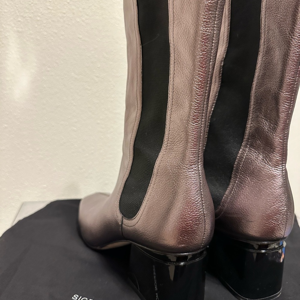 Sigerson Morrison metallic leather boots 7.5 in original box